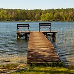 Nad Jeziorem Sukiel Z Wlasna Plaza Lägenhet