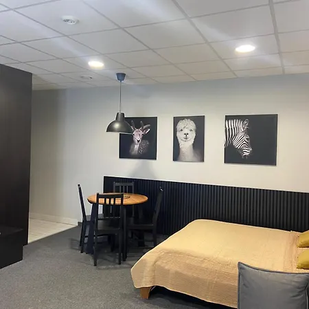 Nad Jeziorem Sukiel Z Wlasna Plaza *