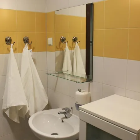 Nad Jeziorem Sukiel Z Wlasna Plaza