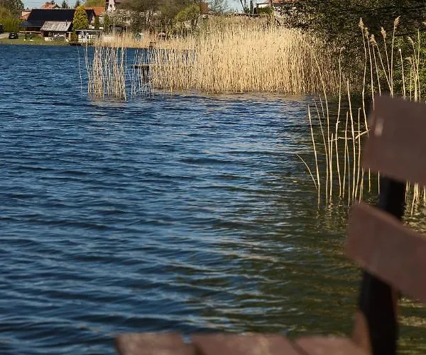 Nad Jeziorem Sukiel Z Wlasna Plaza Apartmán