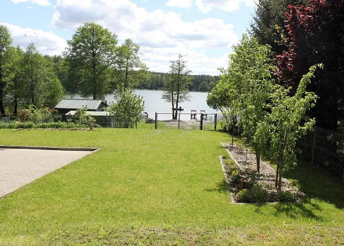 Nad Jeziorem Sukiel Z Wlasna Plaza Apartmán